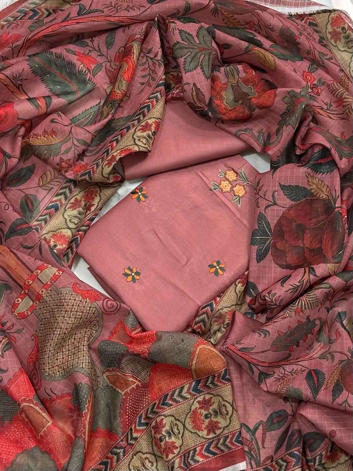 3PC PREMIUM LAWN WITH EMBROIDERED SHIRT & LUXURY VEIL DUPATTA