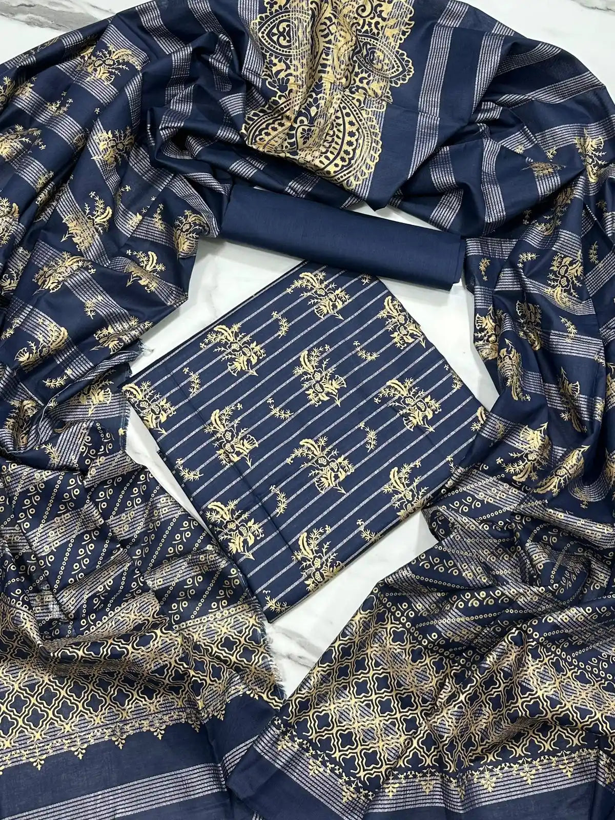 PURE LAWN 3-PIECE GOLD PRINTED SUIT – ELEGANT, SOFT & WASHABLE