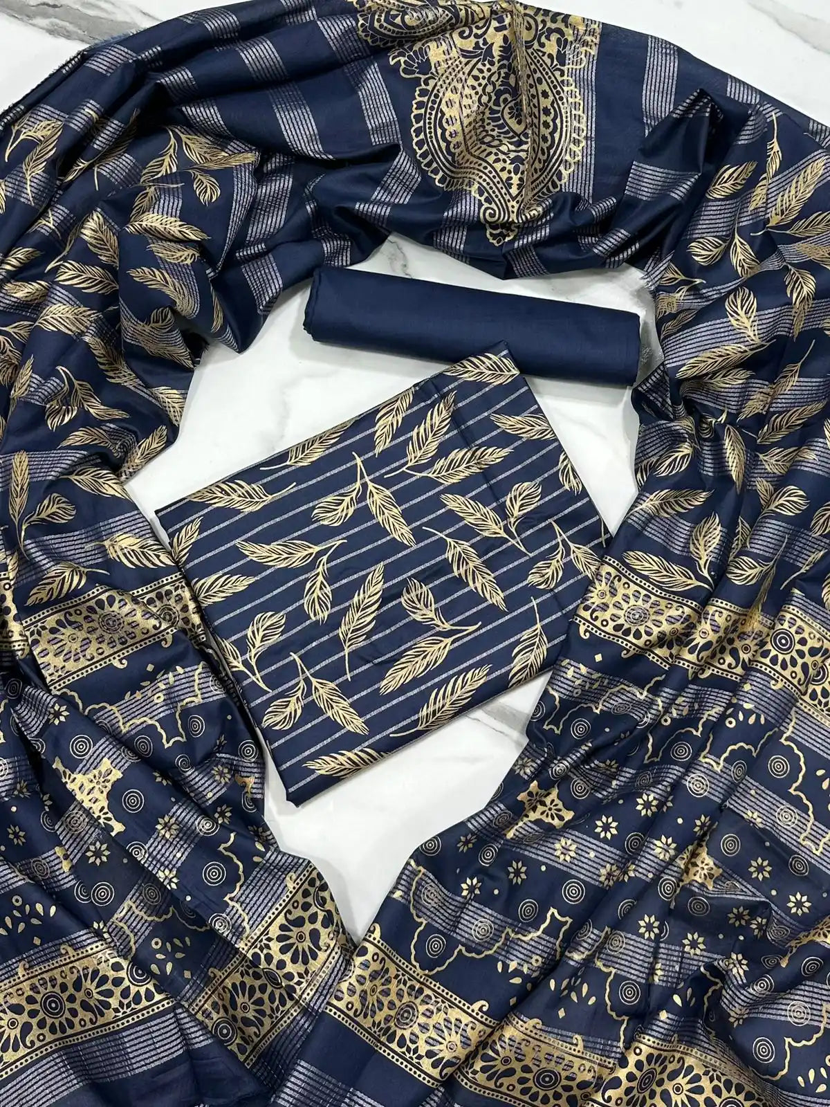 PURE LAWN 3-PIECE GOLD PRINTED SUIT – ELEGANT, SOFT & WASHABLE