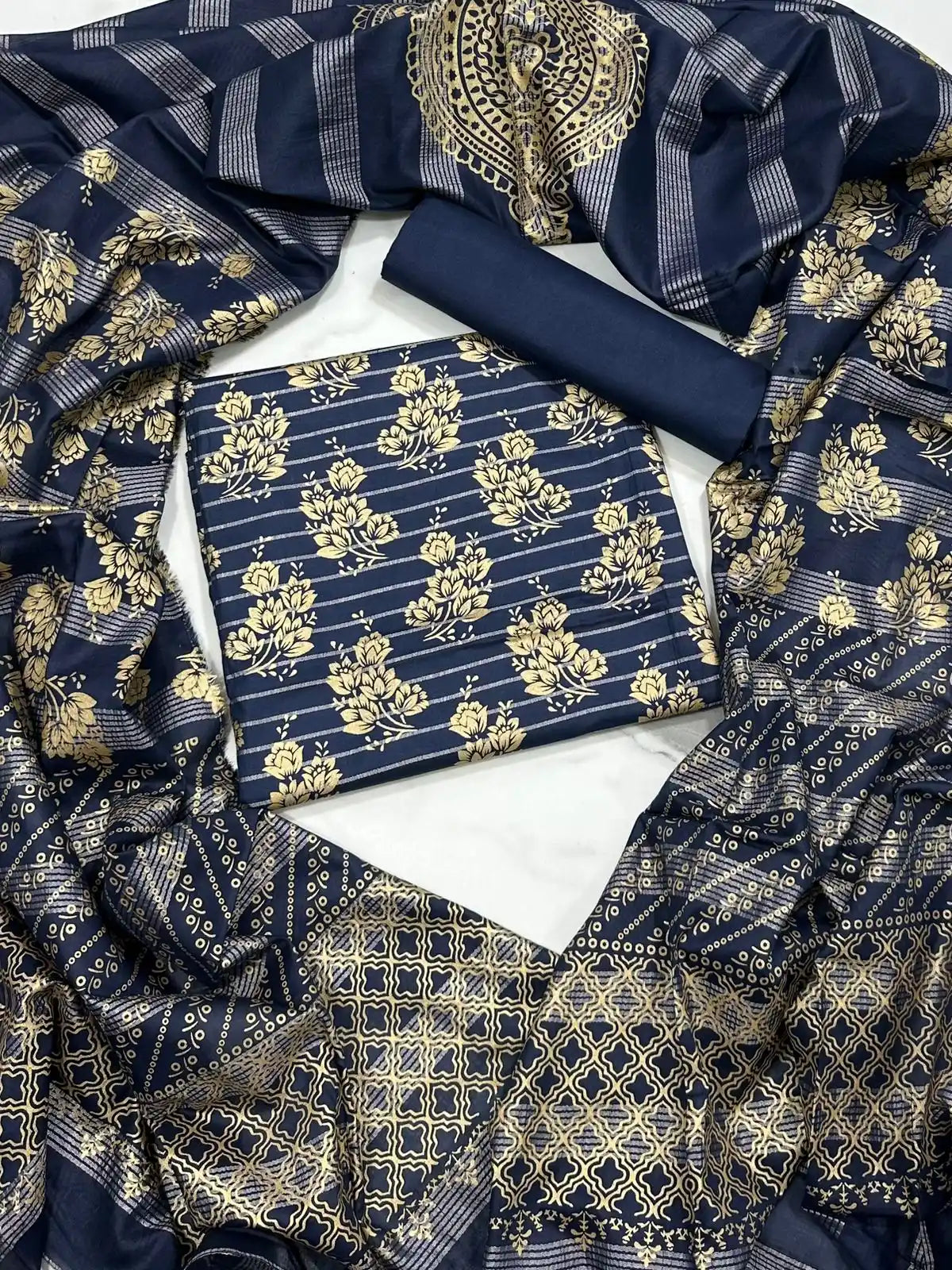 PURE LAWN 3-PIECE GOLD PRINTED SUIT – ELEGANT, SOFT & WASHABLE