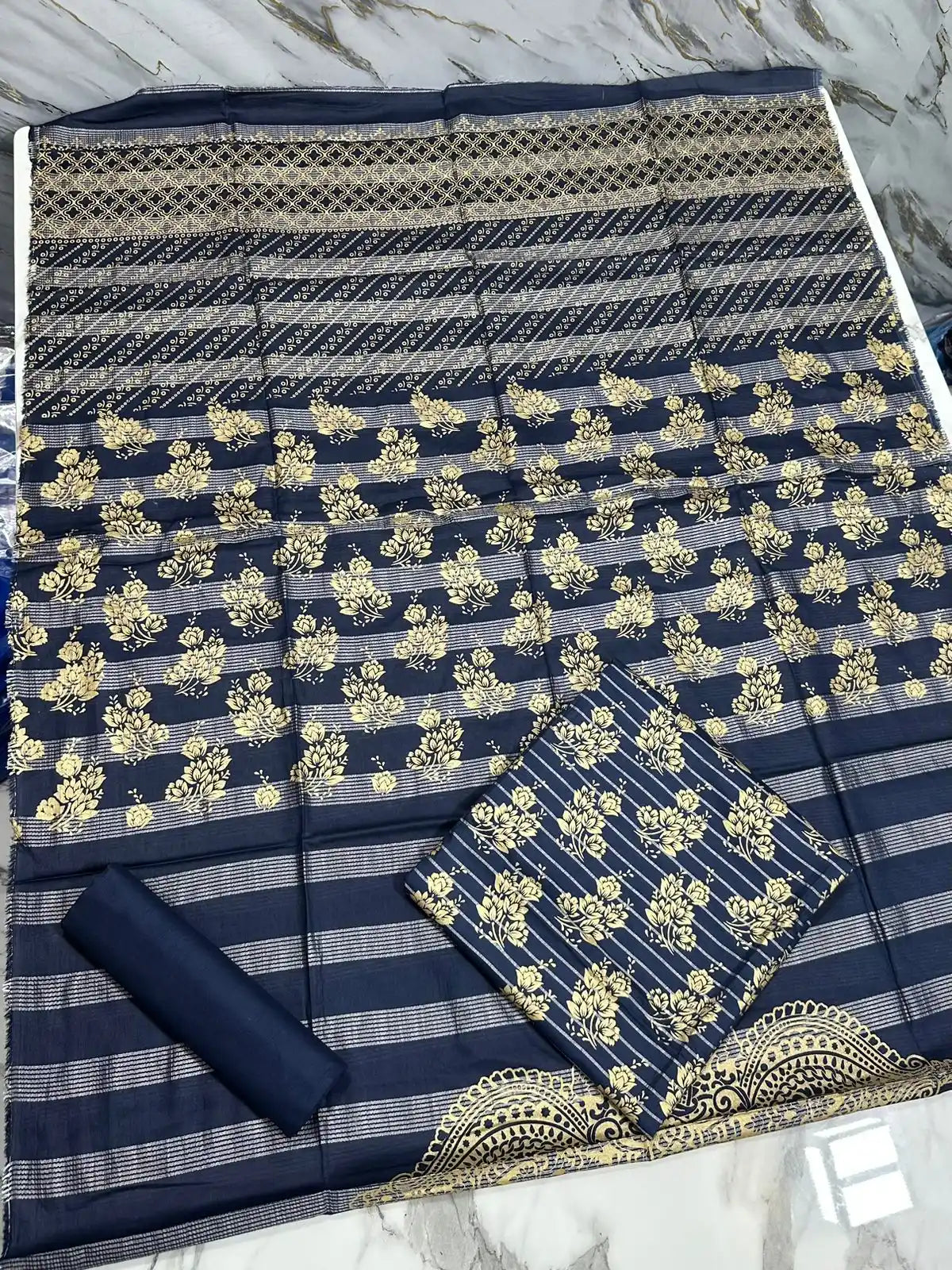PURE LAWN 3-PIECE GOLD PRINTED SUIT – ELEGANT, SOFT & WASHABLE