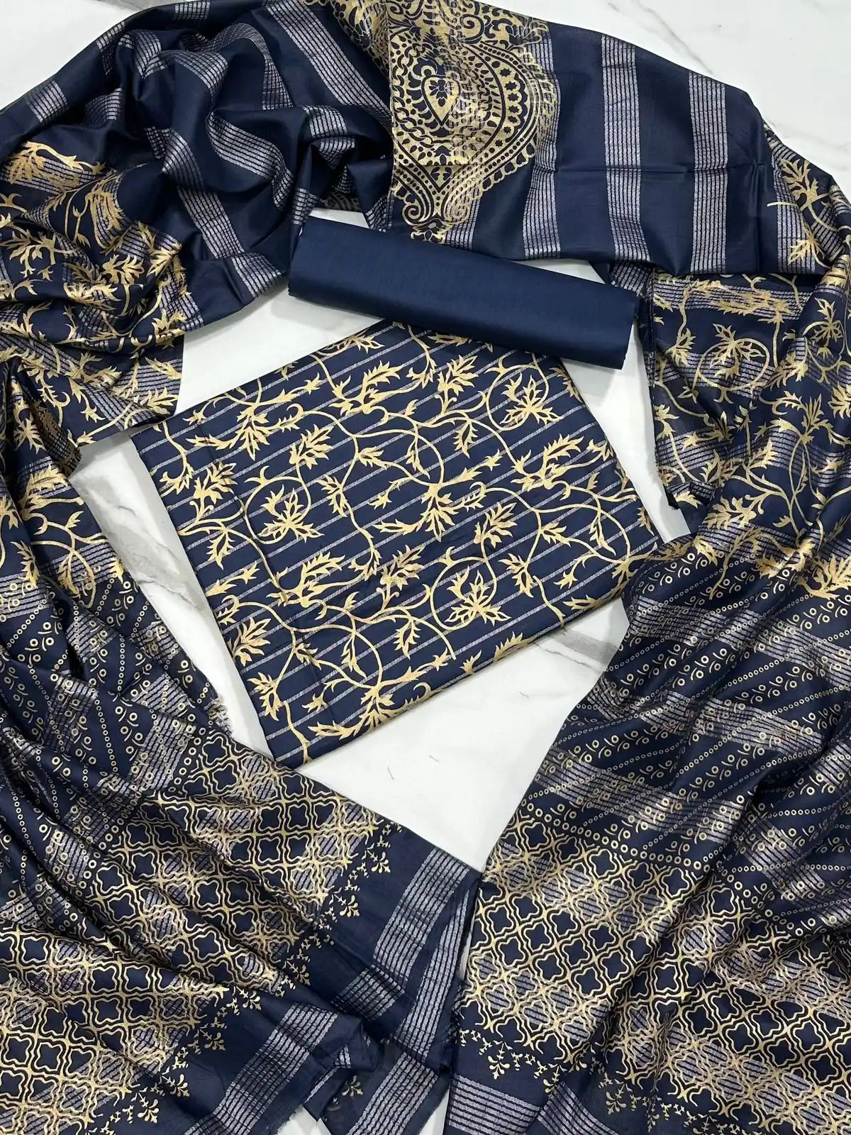 PURE LAWN 3-PIECE GOLD PRINTED SUIT – ELEGANT, SOFT & WASHABLE