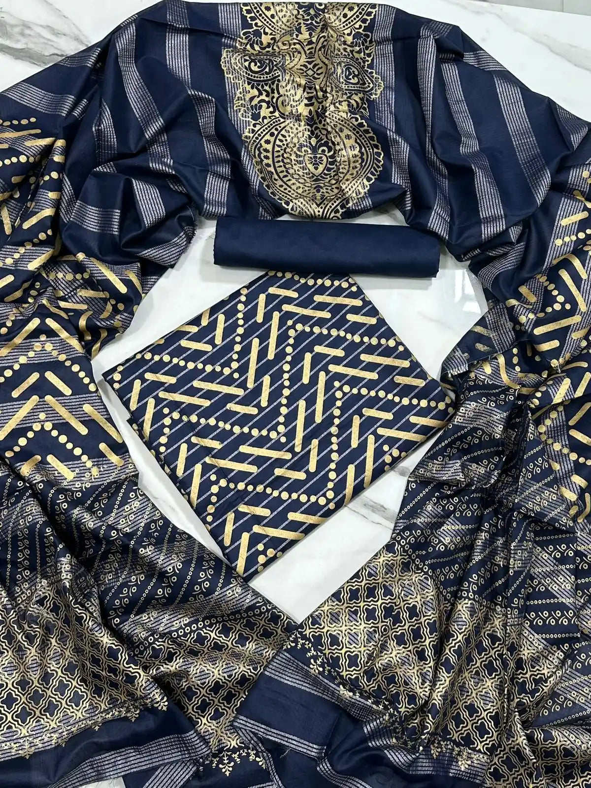 PURE LAWN 3-PIECE GOLD PRINTED SUIT – ELEGANT, SOFT & WASHABLE
