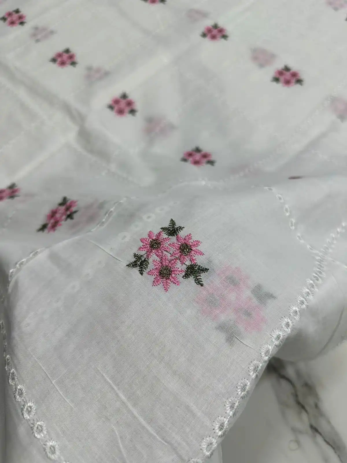 PURE LAWN CHADAR FULL EMBROIDERED ELEGANCE