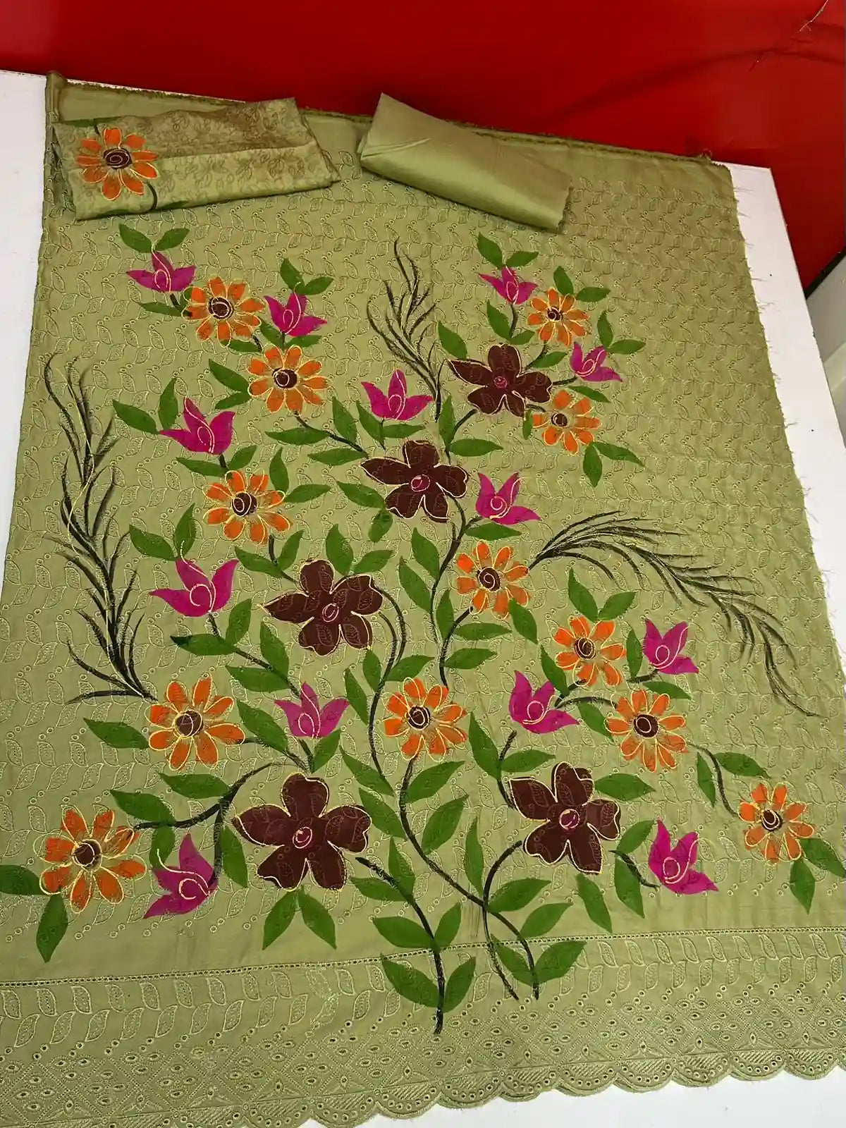 VISCOS LINEN 2PC BEAUTIFULL  CHIKAN KAARI HANDPAINTED