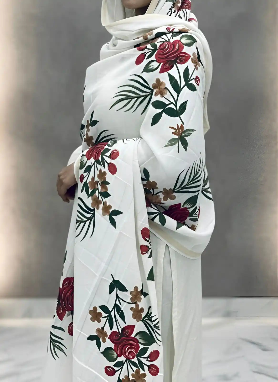 PURE LAWN SOFT HANDPAINTED DUPATTA TARKASHI WORK PREMIUM QUALITY.