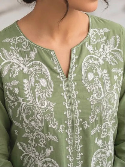 3PC PURE. LAWN .HEAVY EMBROIDERED
